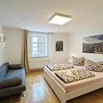 Urlaubsmagie - Farngruen - Sauna & Saisonaler Pool, Bis Zu 10p