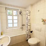 Urlaubsmagie - Farngruen - Sauna & Saisonaler Pool, Bis Zu 10p *