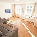 F4 - Urlaubsmagie - Große Für Bis Zu 10 Personen Apartment Sebnitz