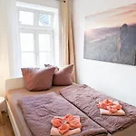 F4 - Urlaubsmagie - Große Für Bis Zu 10 Personen Apartment Sebnitz