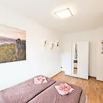 F4 - Urlaubsmagie - Große Für Bis Zu 10 Personen