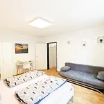 Apartment F4 - Urlaubsmagie - Große Für Bis Zu 10 Personen Sebnitz