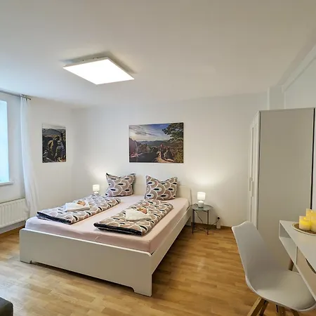 Apartment F4 - Urlaubsmagie - Grosse Fuer Bis Zu 10 Personen Sebnitz