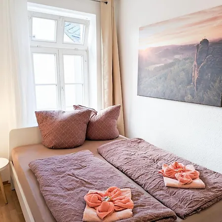 Urlaubsmagie - Farngruen - Sauna & Saisonaler Pool, Bis Zu 10p Apartman Sebnitz