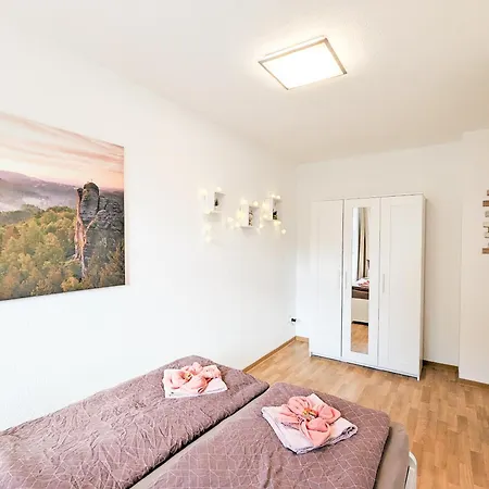 Urlaubsmagie - Farngruen - Sauna & Saisonaler Pool, Bis Zu 10p