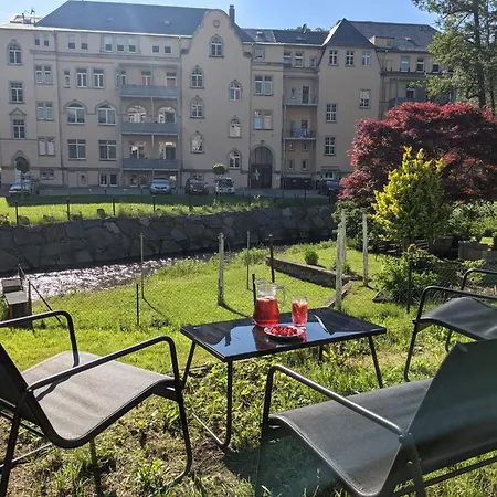 Urlaubsmagie - Farngruen - Sauna & Saisonaler Pool, Bis Zu 10p *